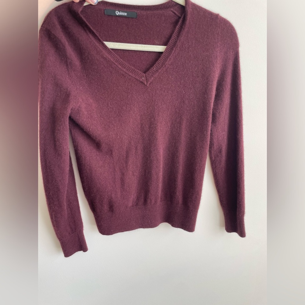 Quince Cashmere in Burgundy size SMALL worn once